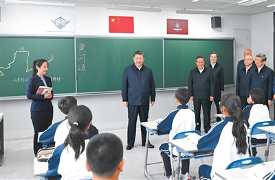 习近平在河北雄安新区考察并主持召开深入...