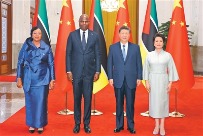 习近平同莫桑比克总统查波会谈